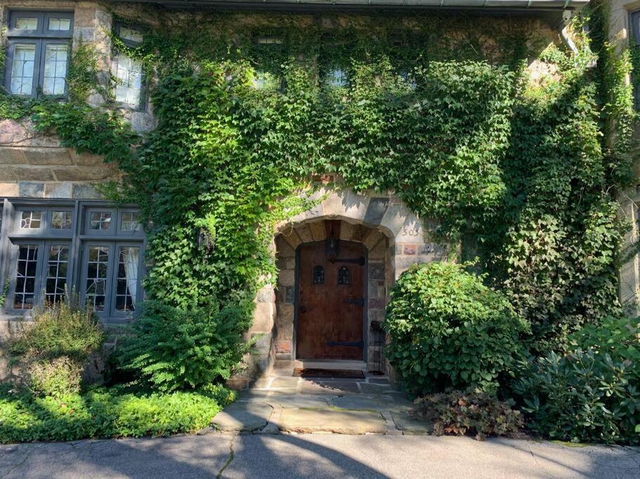 Vila The Mansion At The Highlands Fall River Exteriér fotografie
